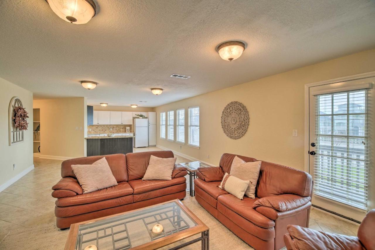 Apt With Balconies - Steps To Kemah Boardwalk! Екстериор снимка